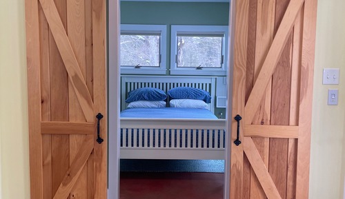 Beautiful Sunset Cabin with Mountain Views, Not Pet-Friendly