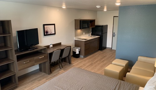 Standard Room, 1 King Bed with Sofa bed, Non Smoking (2 Person Sofa Bed)