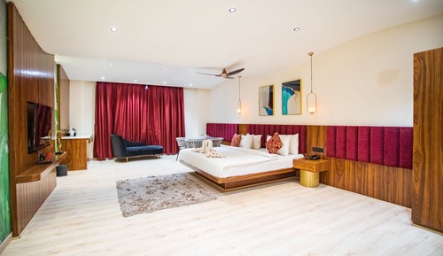 Club Suite