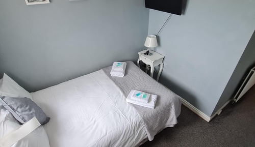 Comfort Double Room, Ensuite (ROOM 2)