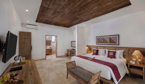 Deluxe Room with Garden View
