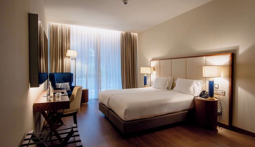 Grand Room, 2 Twin Beds