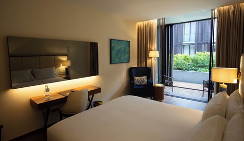 Grand Room, 1 King Bed
