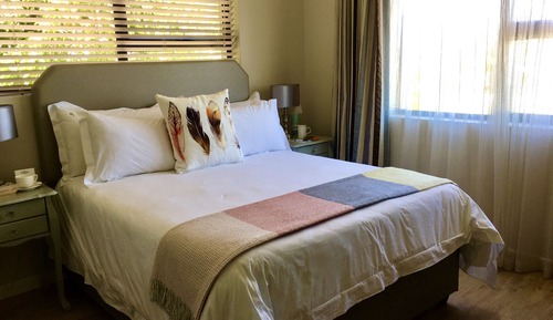 Double Room (Hibiscus)