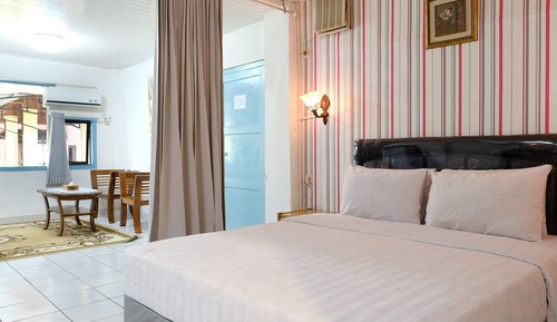 Super Suite