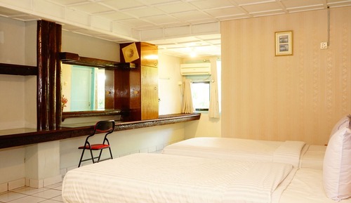Suite Twin