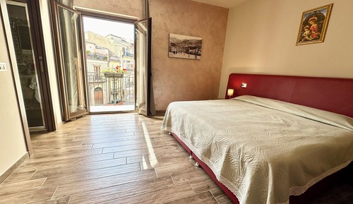 Deluxe Triple Room, Balcony