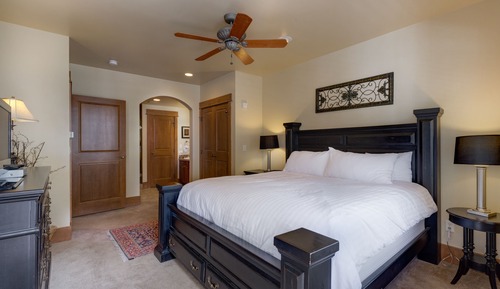 Condo, 3 Bedrooms