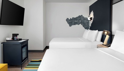 aloft, Standard Room, 2 Queen Beds