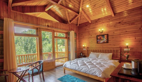 Deluxe Mountain View Room With Balcony