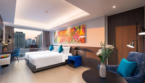 Grand Deluxe City View Twin Room