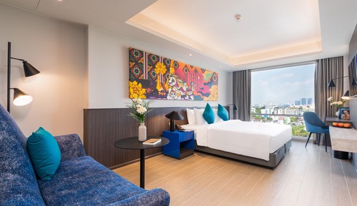 Grand Deluxe Garden View King Room