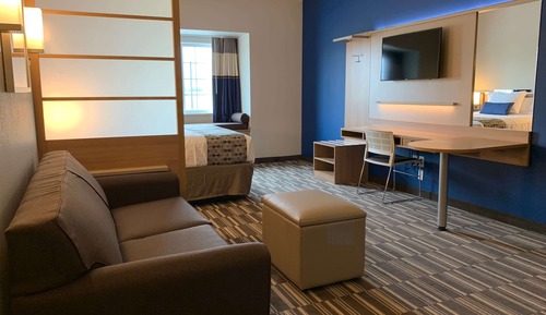 Studio Suite, 1 Queen Bed, Non Smoking