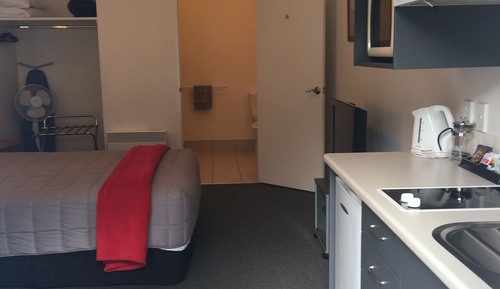 Queen Studio Room