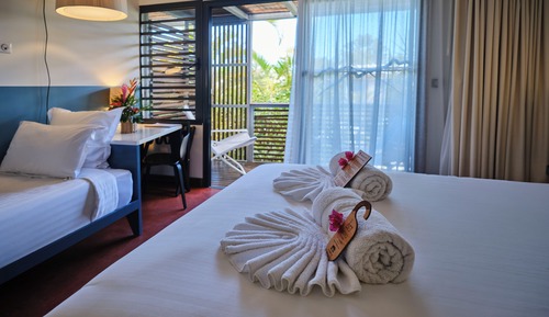 Triple Superior Room, pool view