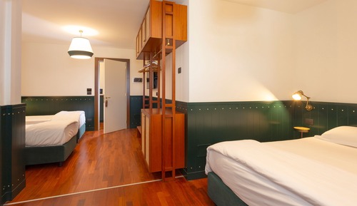 Quadruple Room, Private Bathroom