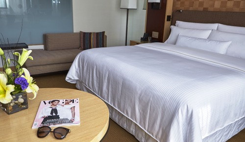 Grand Room, 1 King Bed, Non Smoking