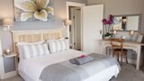 2 x Executive Queen En-Suite Rooms (6)