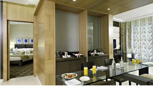Fern Club Suite
