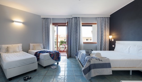 Family Room (Family)