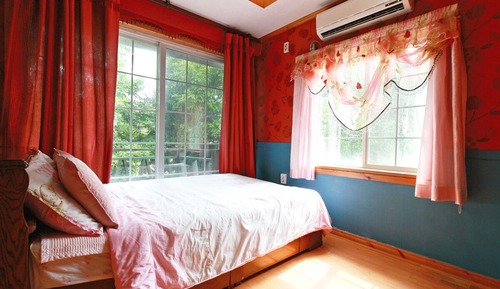 Room (Versailles)
