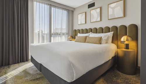 Two Bedroom King Apartment