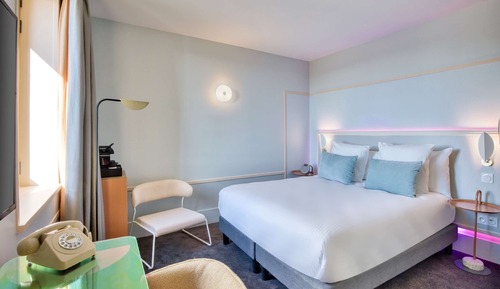 Classic Room, 1 Queen Bed, Non Smoking