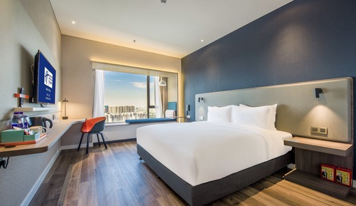 Standard Room, 1 King Bed (Extra Floor Space, Junlan Golf)