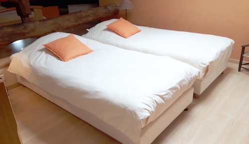 Family Duplex (Capucine)