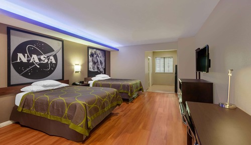 Room, 2 Queen Beds, Non Smoking
