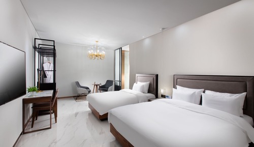 Premium Triple Room