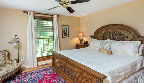 Deluxe Room, 1 King Bed