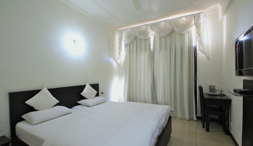 Non AC Himalaya Facing Deluxe Room