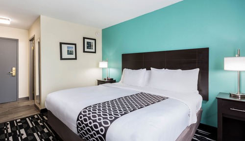 Room, 1 King Bed, Non Smoking