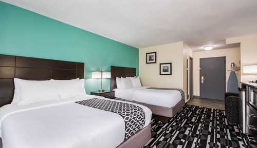 Room, 2 Queen Beds, Non Smoking