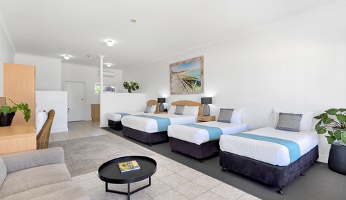 Family Room, Non Smoking, Kitchenette