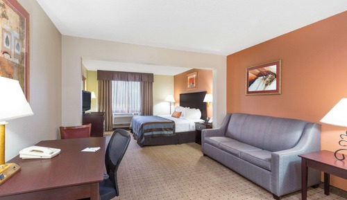 Suite, 1 King Bed
