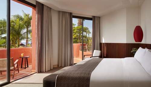 Suite, Garden View (Extra Bed, 3 Adults and 1 Child)