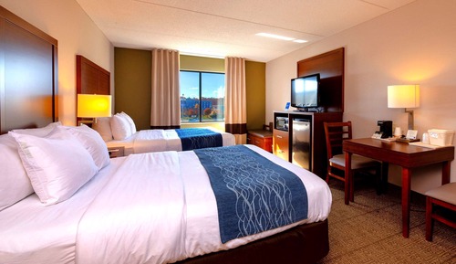 Standard Room, 2 Queen Beds, Non Smoking