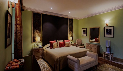 Presidential Suite