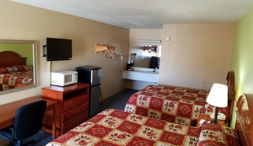 Deluxe Room, 2 Double Beds, Smoking