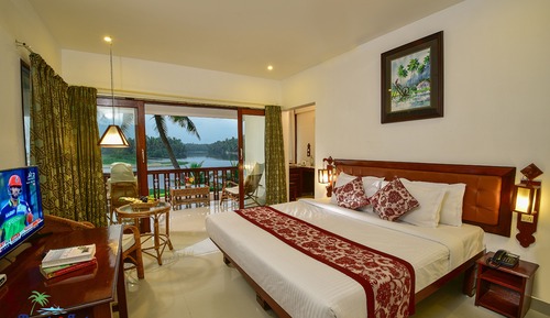 Non A/C Superior Deluxe Room