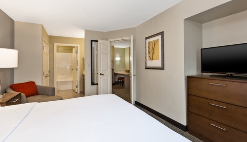 Suite, 1 Bedroom, Kitchen