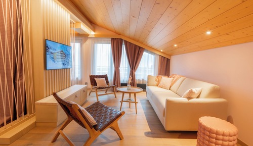 Yama Loft