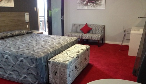 Superior King Room 