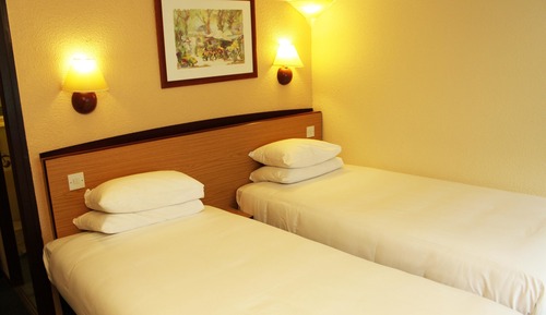 Standard Room, 2 Twin Beds