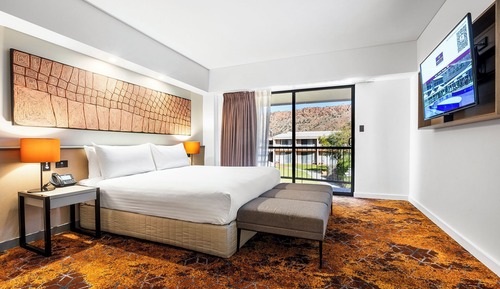 Suite, 1 King Bed