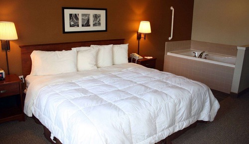 Premier Suite, 1 King Bed, Non Smoking