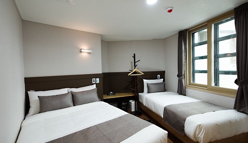 Basic Triple Room, Multiple Beds, Accessible, Non Smoking
