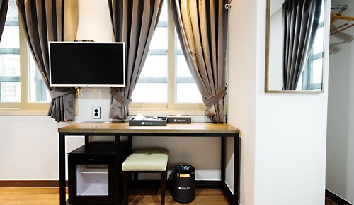 Basic Quadruple Room, 2 Double Beds, Non Smoking